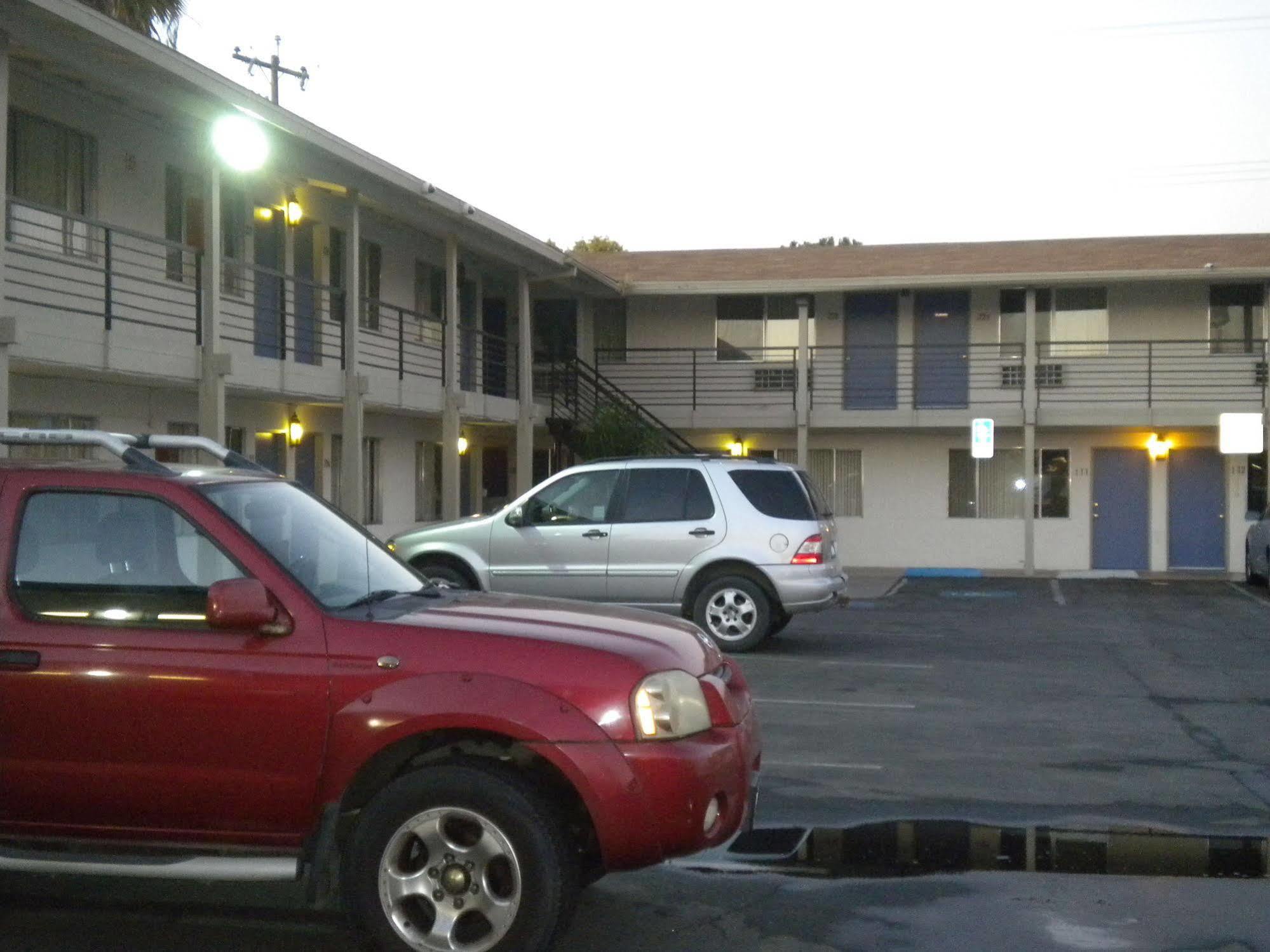 Wasco Inn 2*